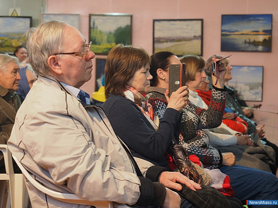 "  "      .      2    ,   