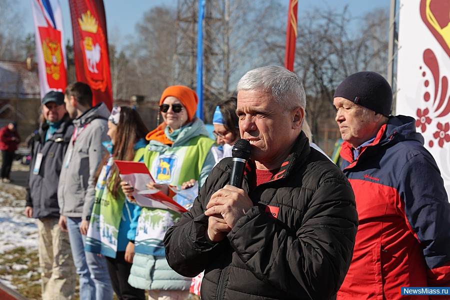     "-2025".          300       