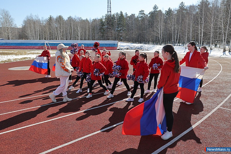     "-2025".          300       