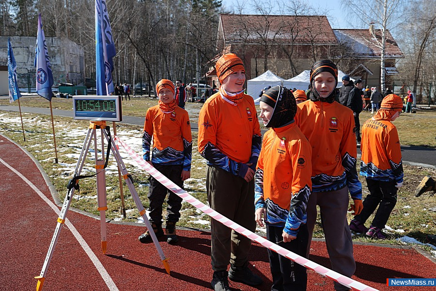     "-2025".          300       