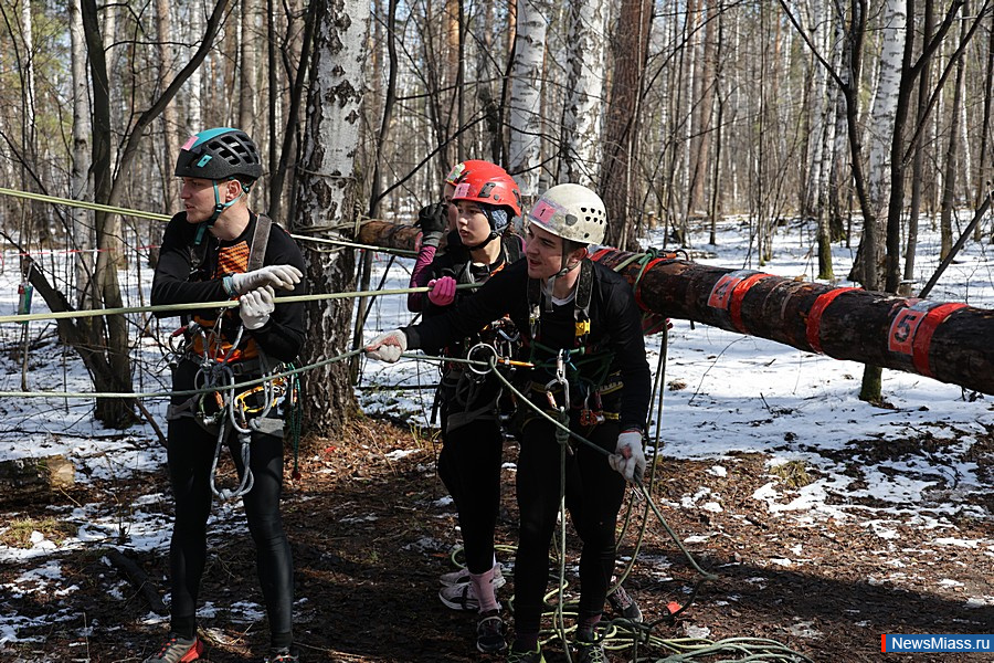     "-2025".          300       