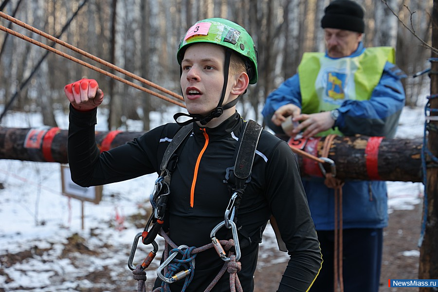     "-2025".          300       