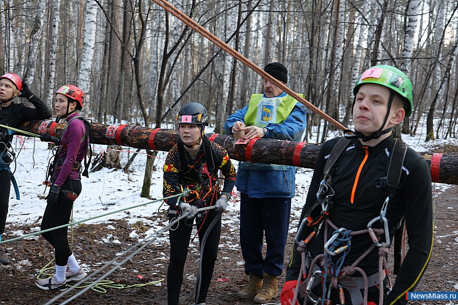     "-2025".          300       