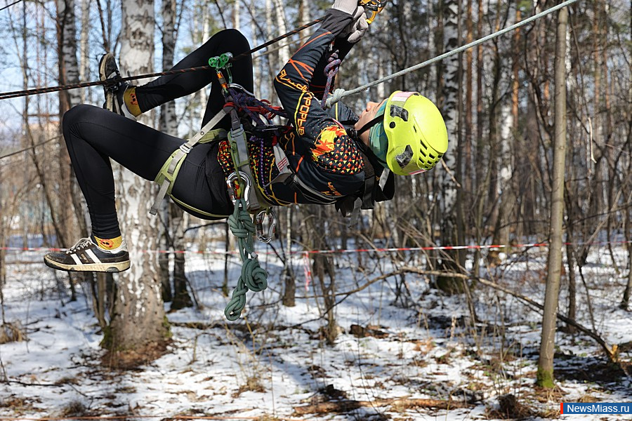     "-2025".          300       