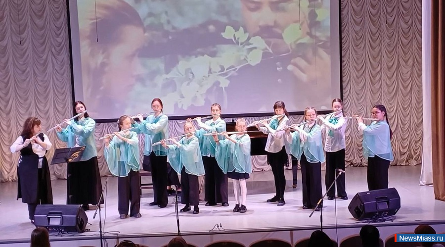  " ,  , !"   .      2   ,  ,     