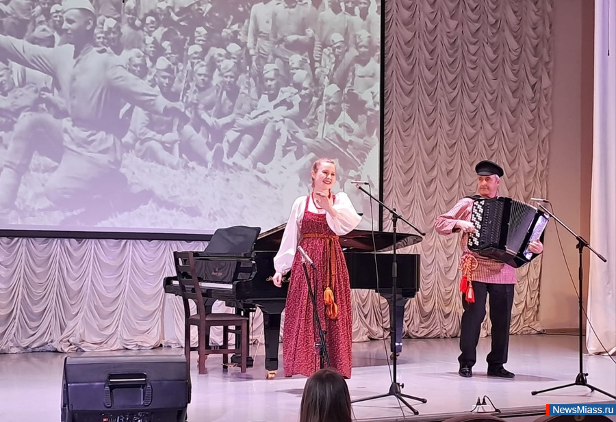  " ,  , !"   .      2   ,  ,     