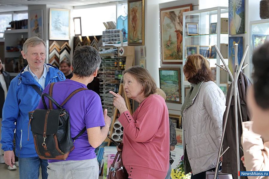  ""    ""  .        -     