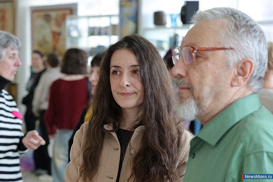  ""    ""  .        -     