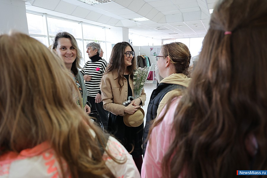  ""    ""  .        -     