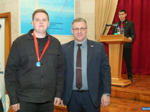 ����� ������ � ����� ����