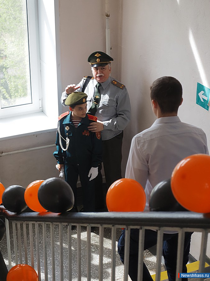          30 .               -