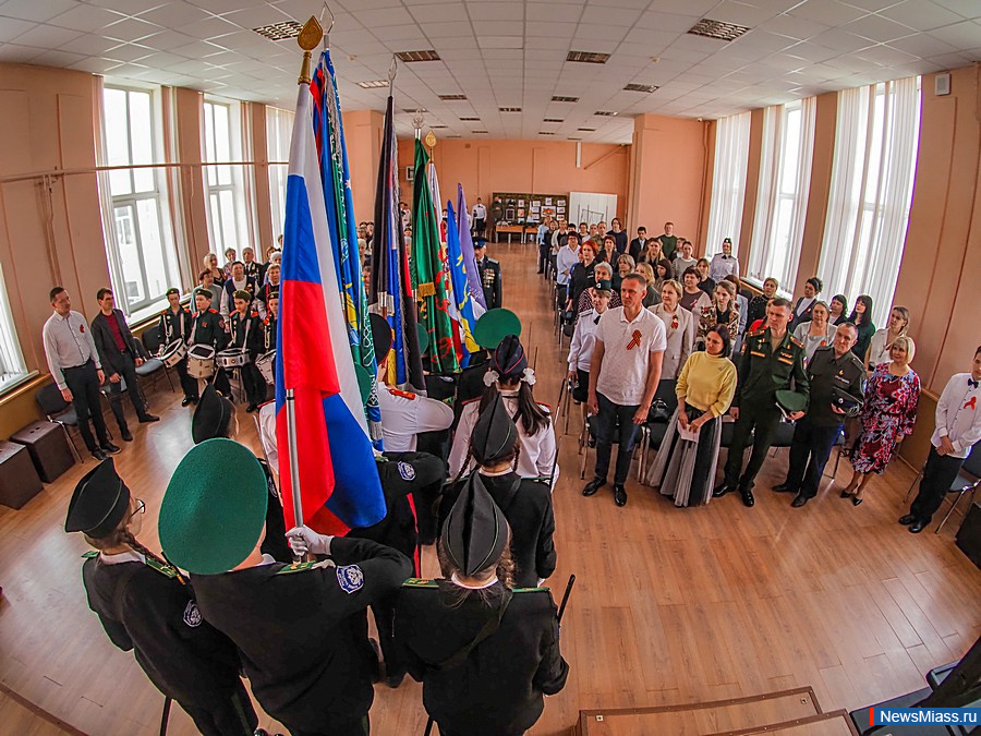          30 .               -