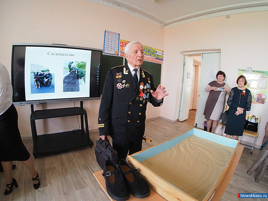          30 .               -