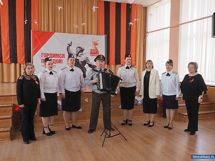          30 .               -