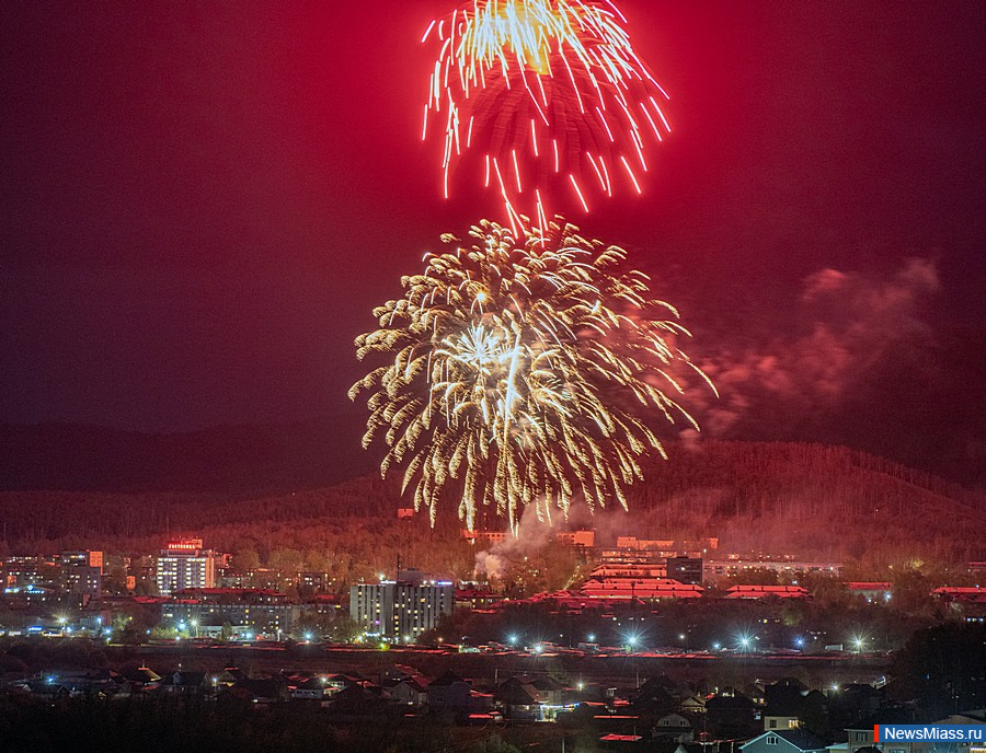 , , . 9          ,    ""   80