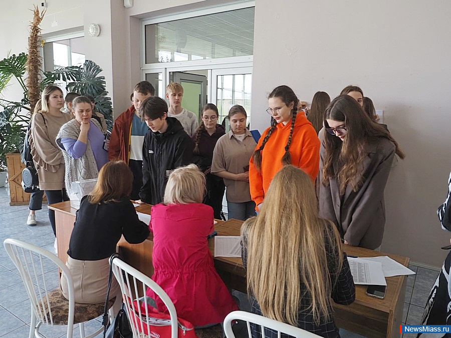     .  "-10      "     70 