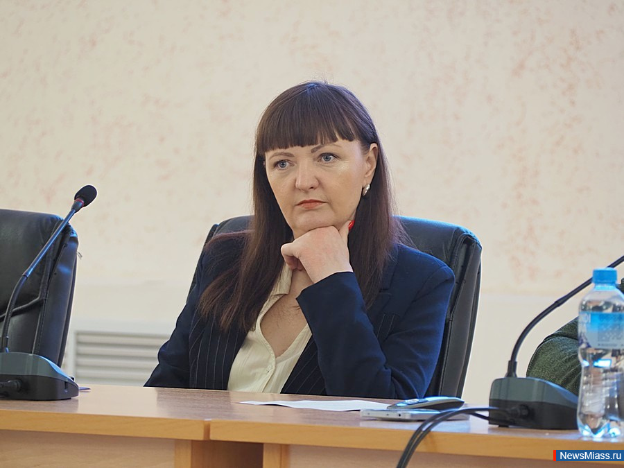     .  "-10      "     70 