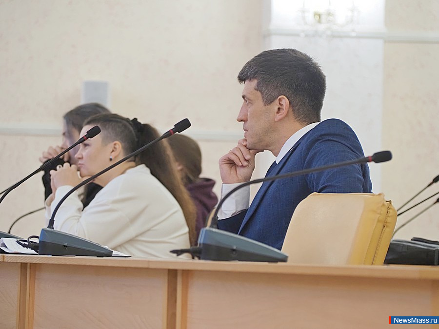     .  "-10      "     70 