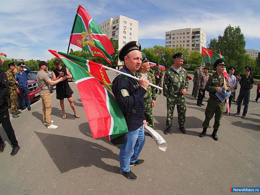    . .    ,           ,    ,   