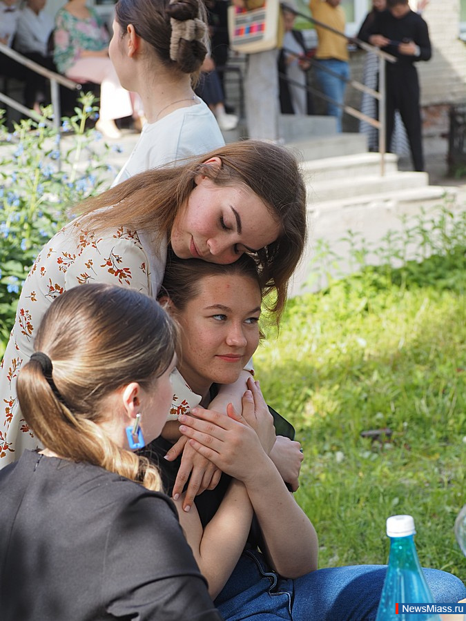 � ������ ��������� ����������� �������� �������. � ������� ���� ����� ��������� ��������� "�� ������ ����!" �������� �������� ����� �����