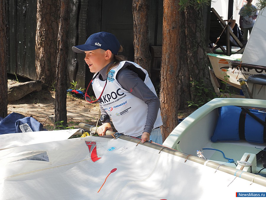 � ������ ���������� ������� �������� ������. �� "����� ���������������� Ը���� ��������" ������� 158 ���� ��������� �� ������ � ����������