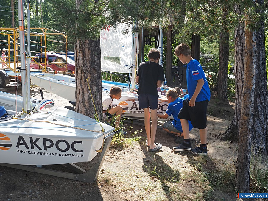 � ������ ���������� ������� �������� ������. �� "����� ���������������� Ը���� ��������" ������� 158 ���� ��������� �� ������ � ����������