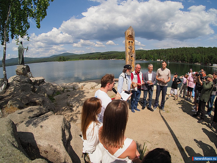 � ������ ���������� ������� �������� ������. �� "����� ���������������� Ը���� ��������" ������� 158 ���� ��������� �� ������ � ����������