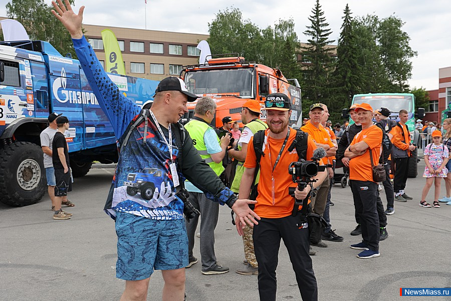 " "      .       ""  -    