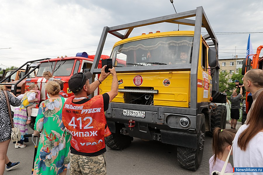 " "      .       ""  -    