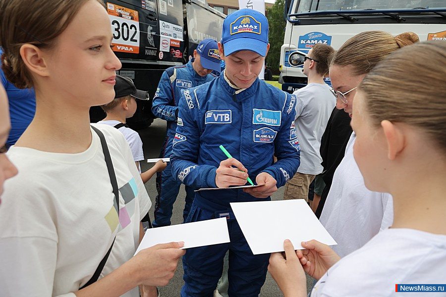 " "      .       ""  -    