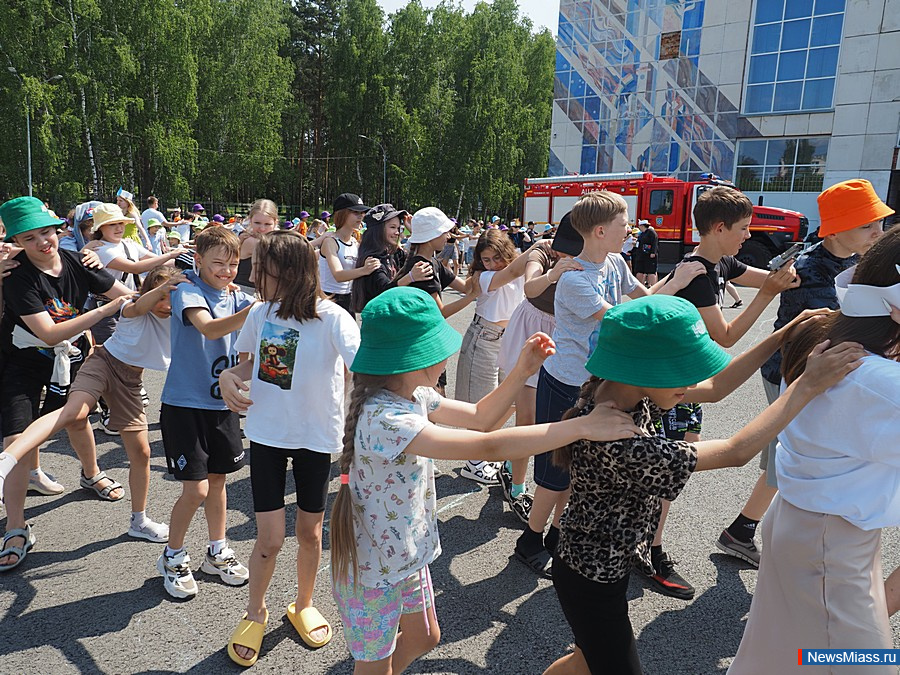  ,      .           ""