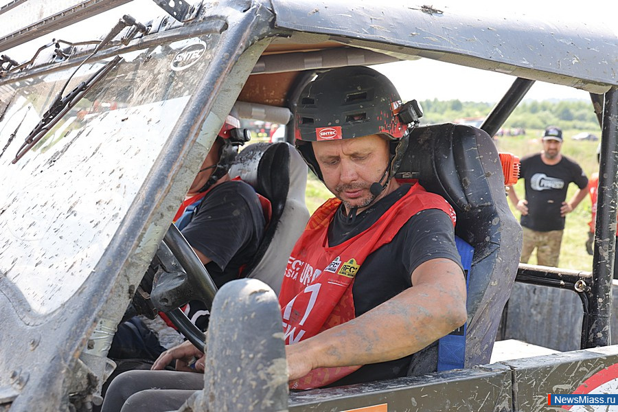 " -2025" .        ""