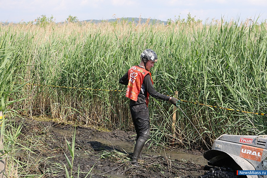 " -2025" .        ""