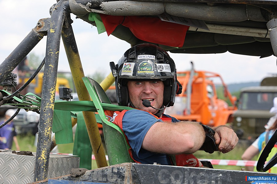 " -2025" .        ""