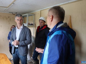 ������ �������� 180 ��������� �� ������ �������� ����������