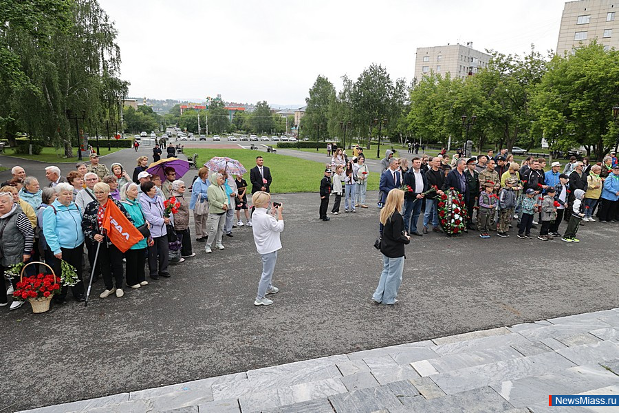     ,    .               " "