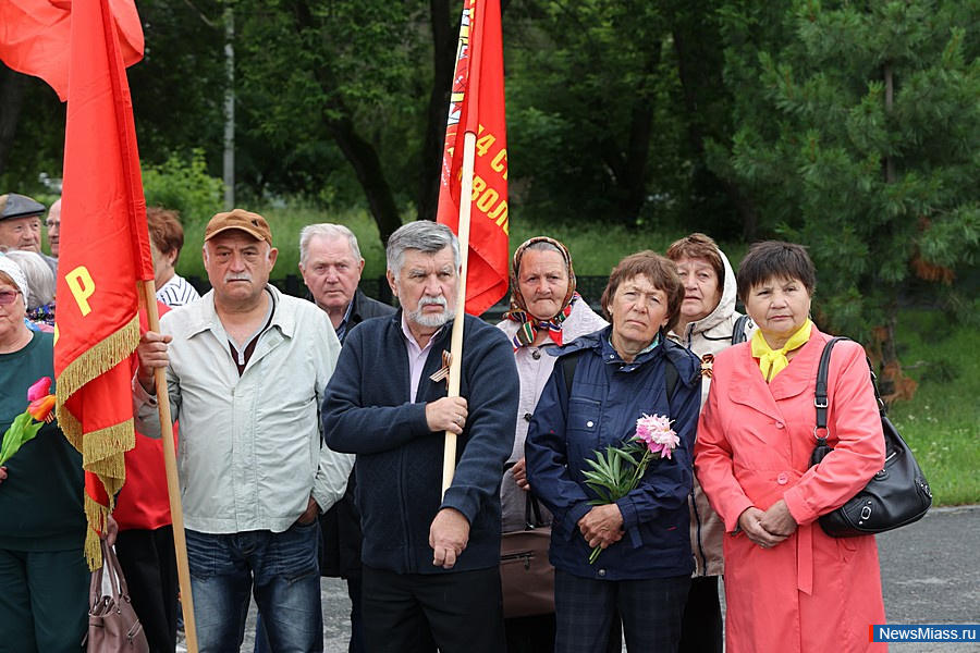     ,    .               " "