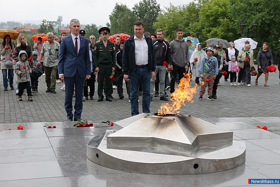     ,    .               " "