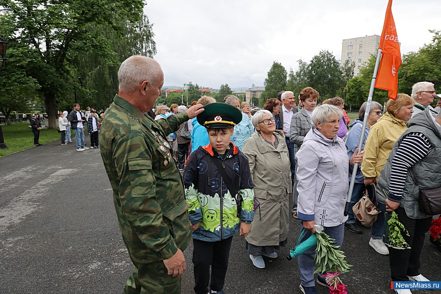     ,    .               " "