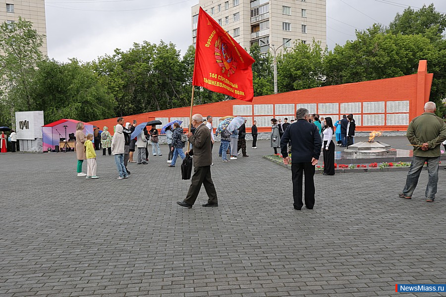     ,    .               " "