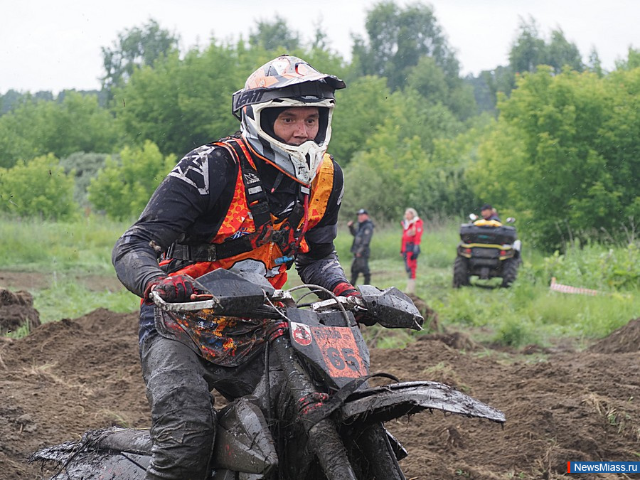  "Off-Road"   .    ,    -    