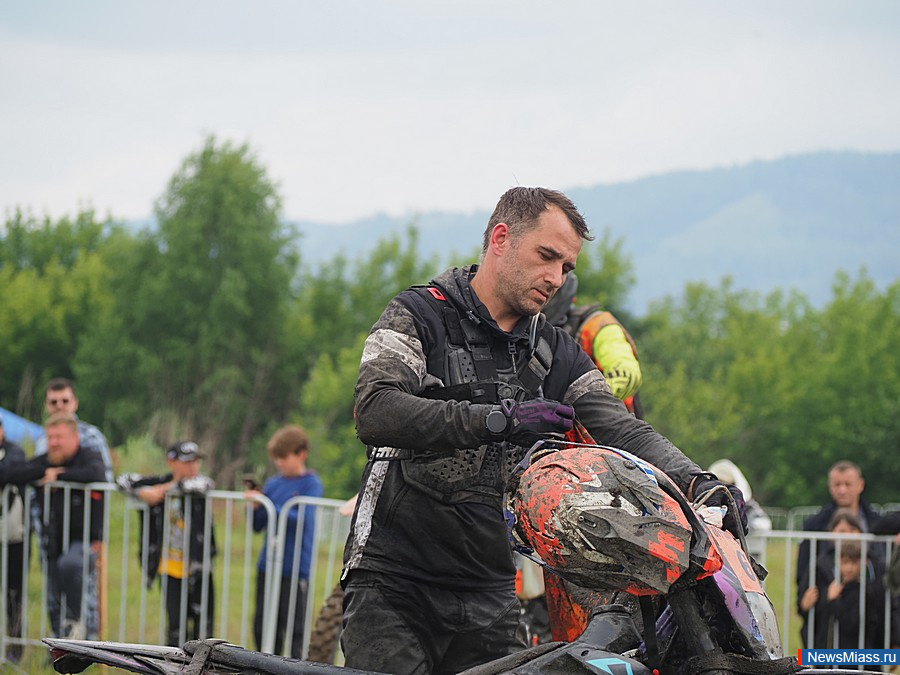  "Off-Road"   .    ,    -    