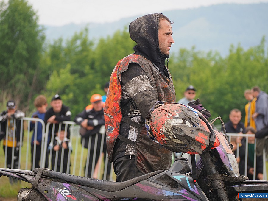  "Off-Road"   .    ,    -    