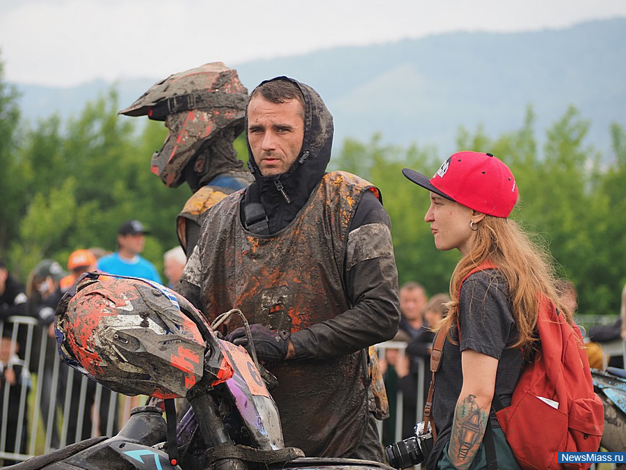  "Off-Road"   .    ,    -    