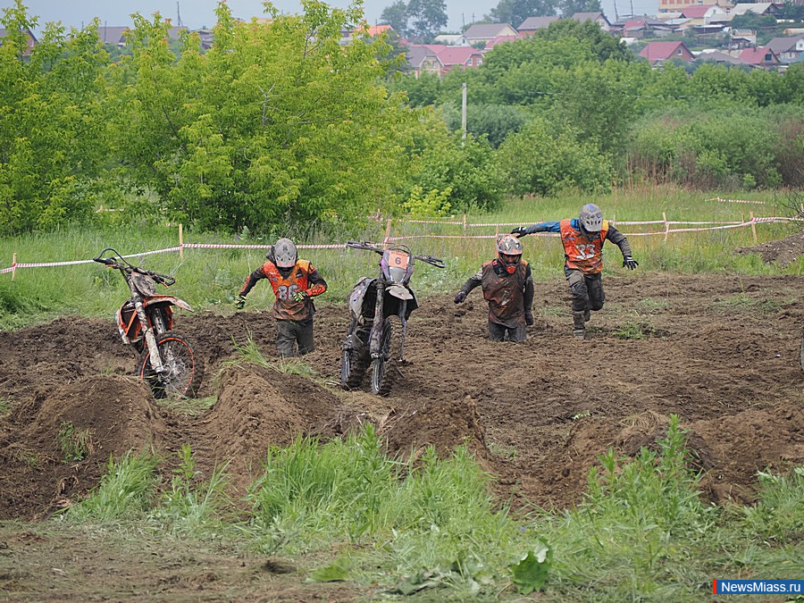  "Off-Road"   .    ,    -    