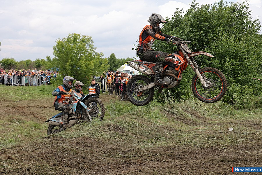  "Off-Road"   .    ,    -    