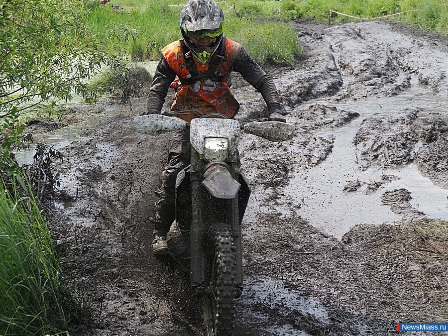  "Off-Road"   .    ,    -    