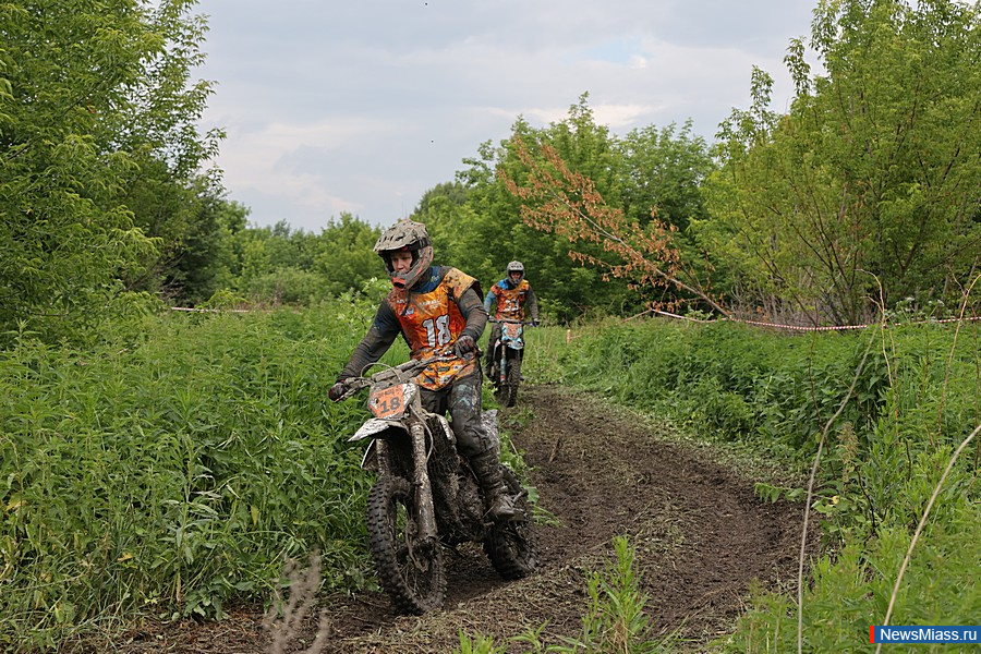  "Off-Road"   .    ,    -    