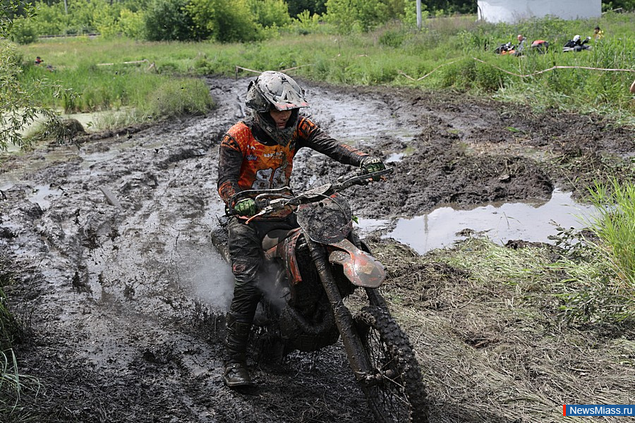  "Off-Road"   .    ,    -    