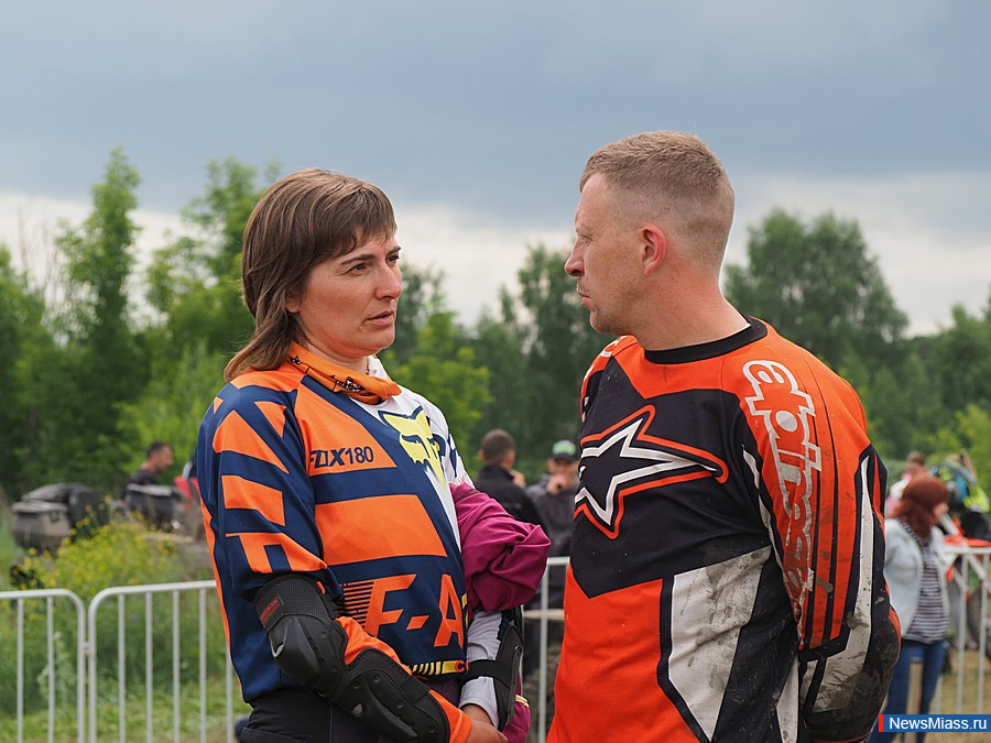  "Off-Road"   .    ,    -    